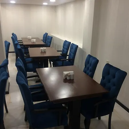Maltepe Manhattan Otel 3*